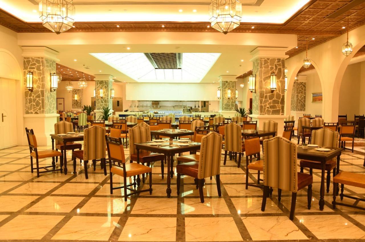 The Gleetour 4*